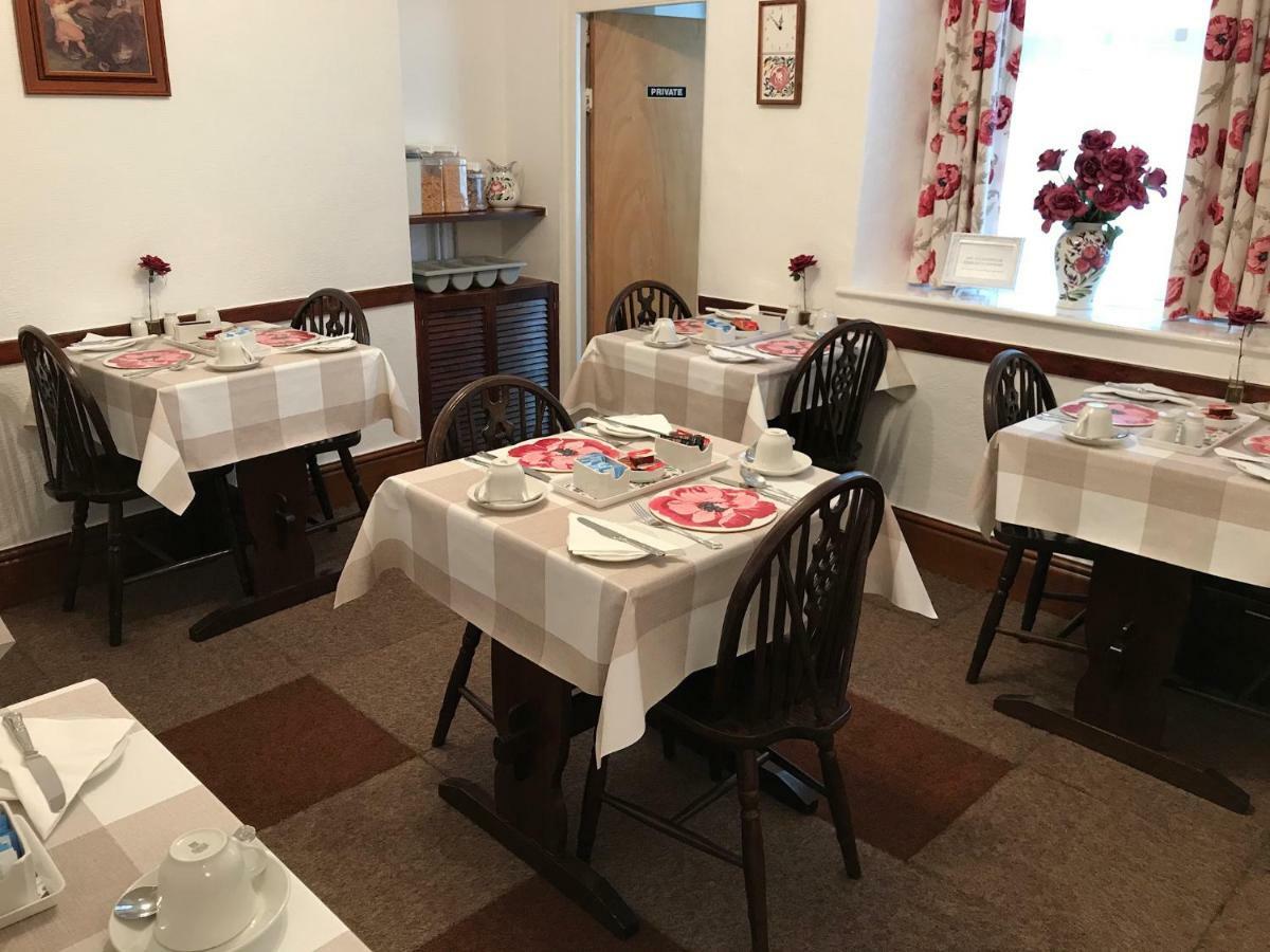 Sunnymead Guest House Aberystwyth Dış mekan fotoğraf