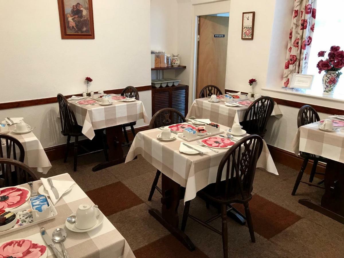 Sunnymead Guest House Aberystwyth Dış mekan fotoğraf
