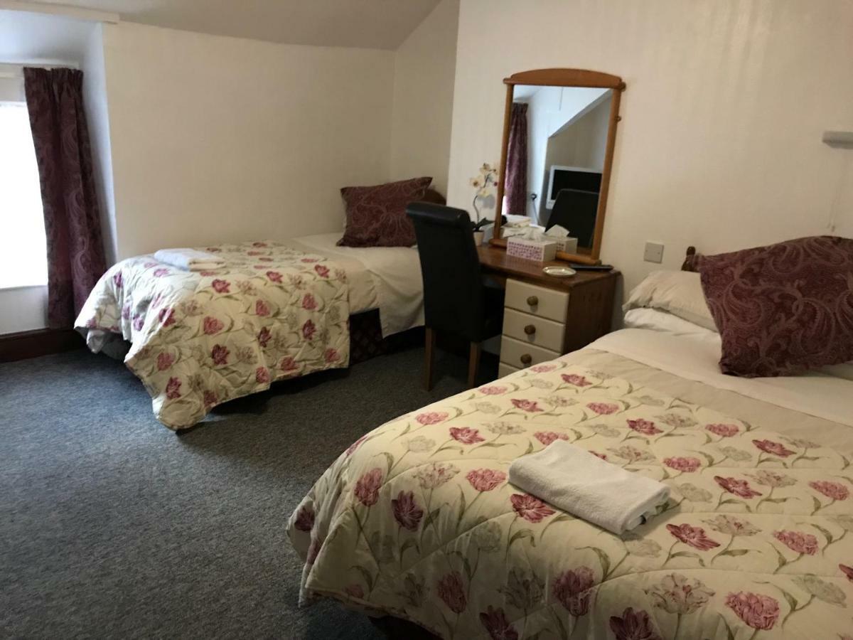 Sunnymead Guest House Aberystwyth Dış mekan fotoğraf